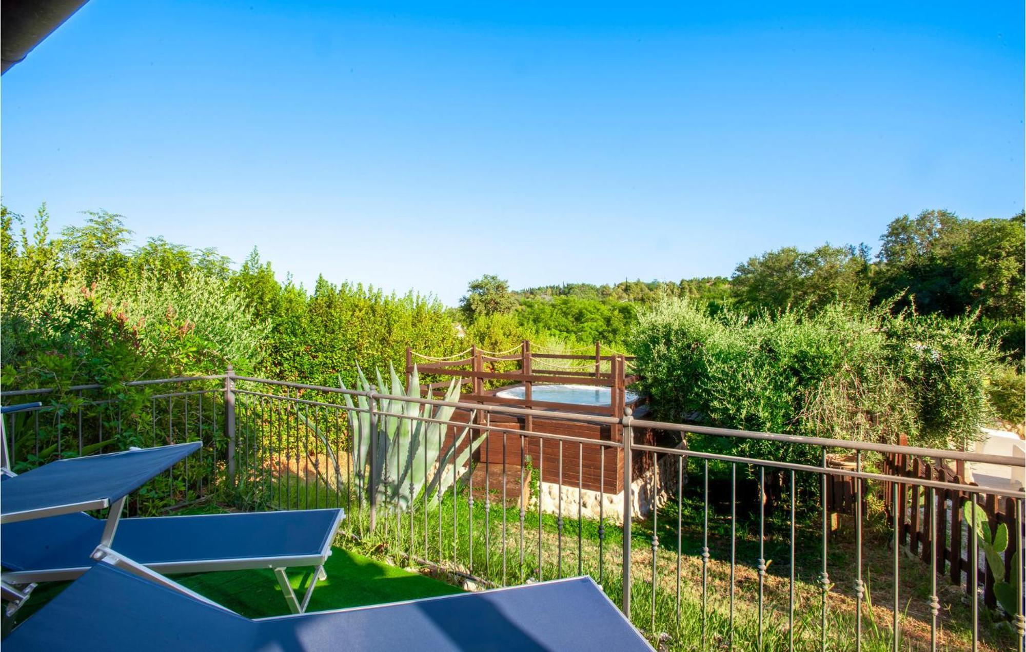 Cozy Home In San Giovanni With Wifi Montefiore dellʼAso Buitenkant foto